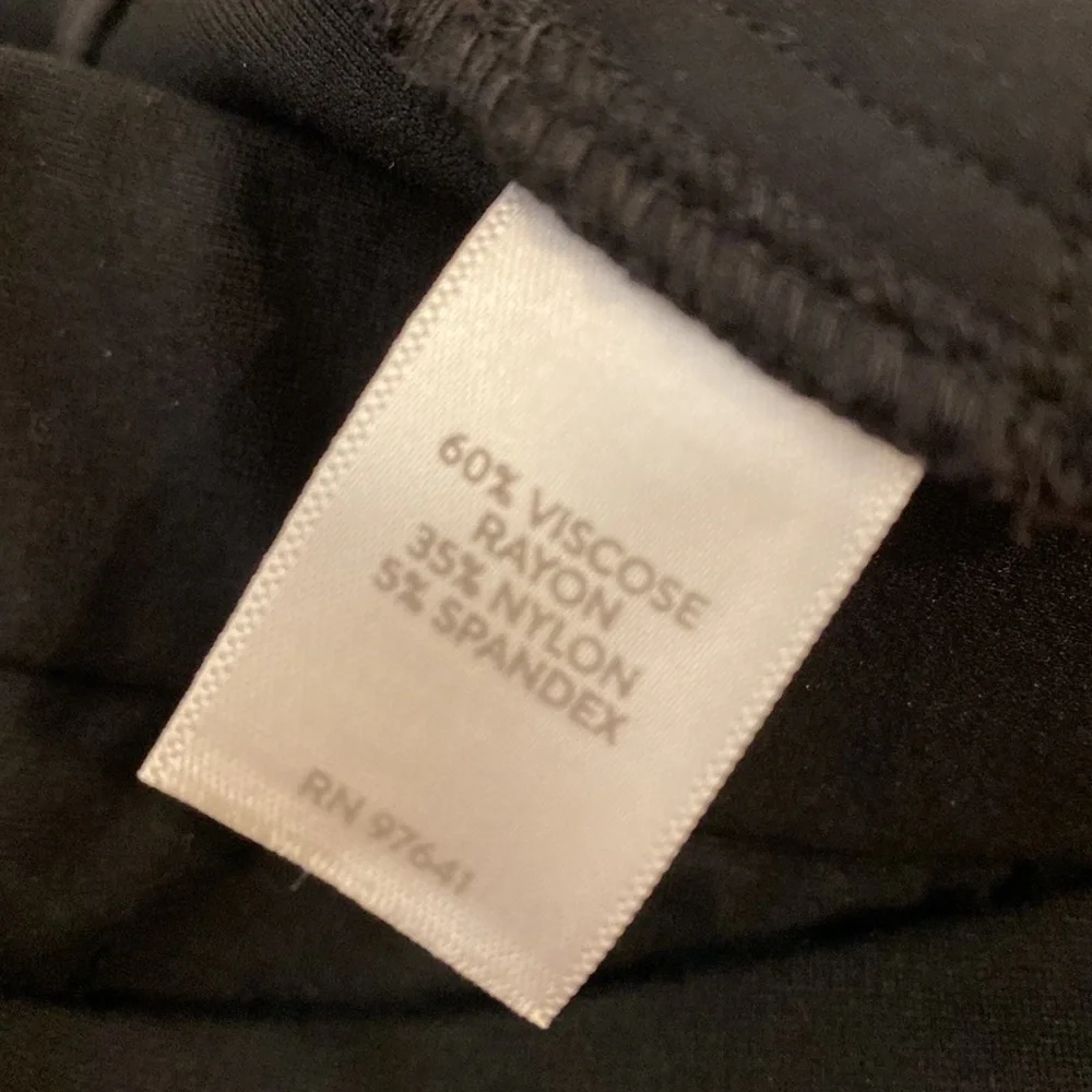 J.Jill black ponte slim leg pants . Size Xs